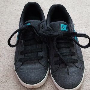 DC skate shoes